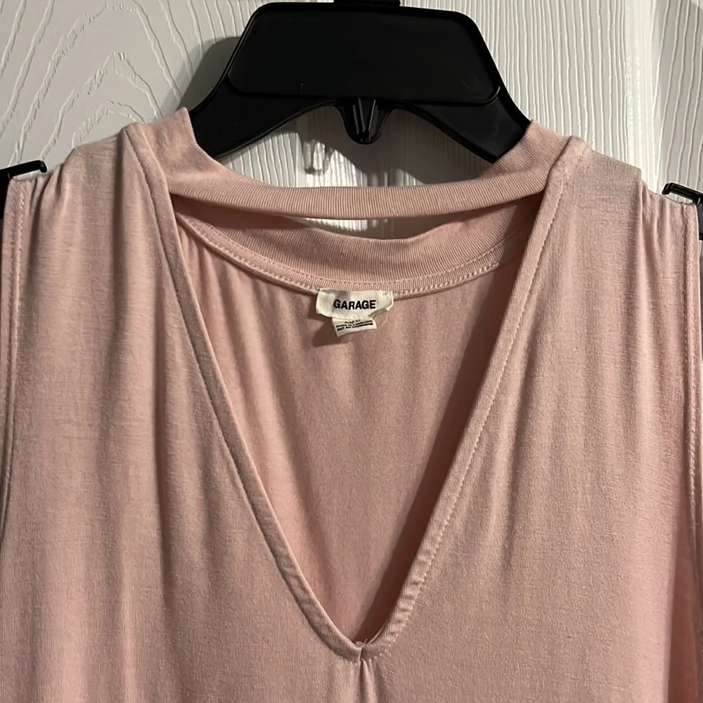 Tank top - Picture 2 of 3